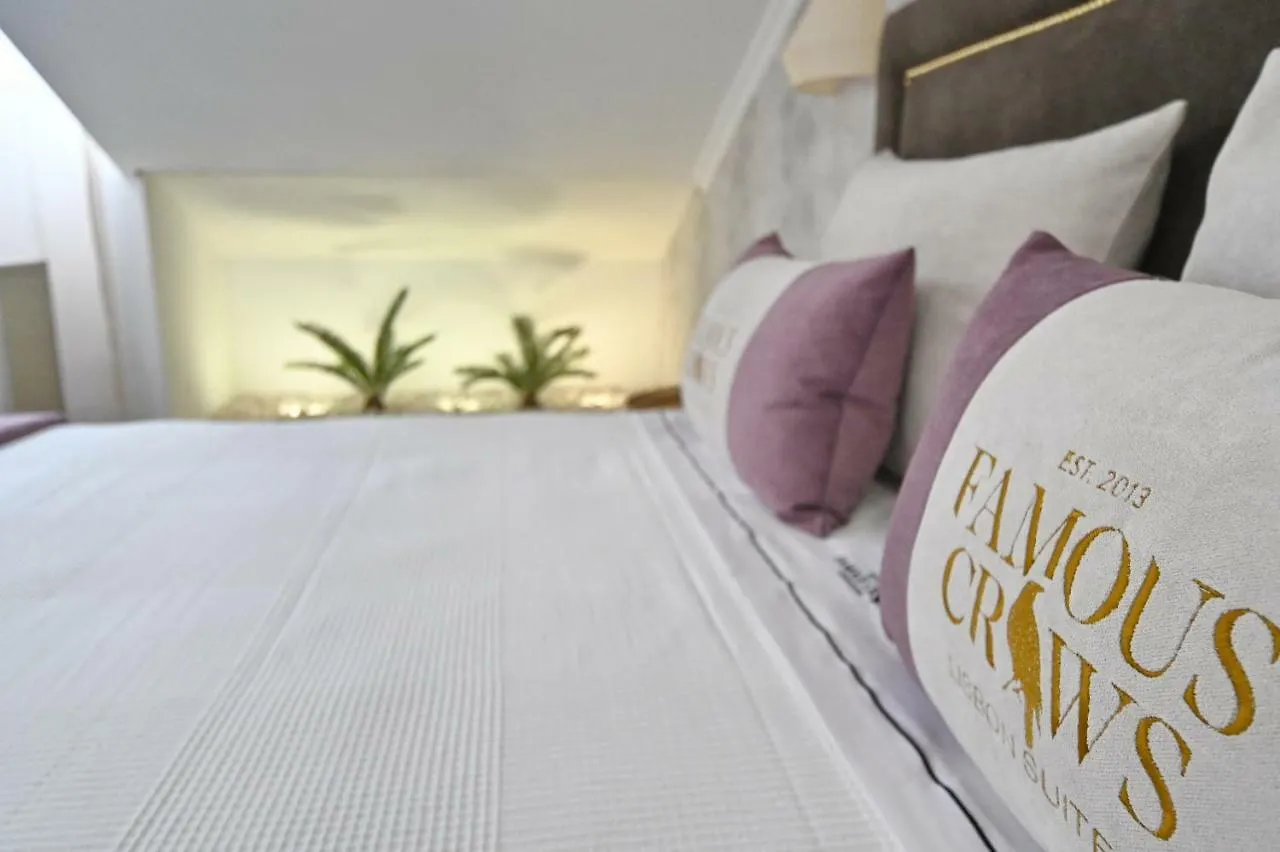 Famous Crows Lisbon Suites بيت ضيافة
