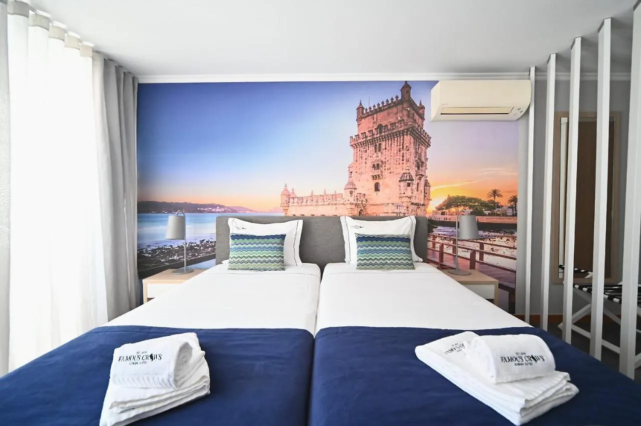 Guest house Famous Crows Lisbon Suites